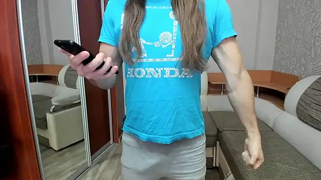 Snapshot of Marrymepls chatting on November 2, 2025, 5:23 am Marrymepls online show from November 2, 2025, 5:23 am