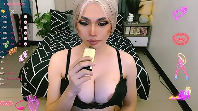 LUSCIOUSKIM online show from January 13, 2025, 8:05 am