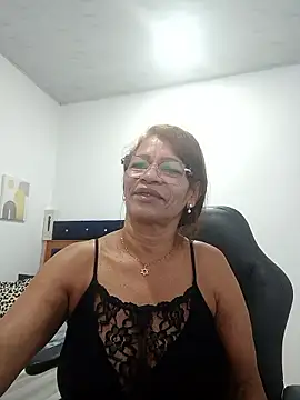 BustyMilf  online show from January 17, 2026, 2:20 pm