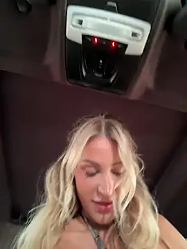 jasminesummer online show from March 8, 2025, 3:02 pm