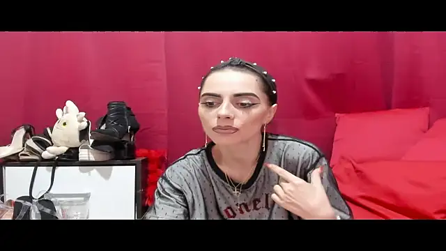 jessystarr online show from May 7, 2026, 1:25 pm