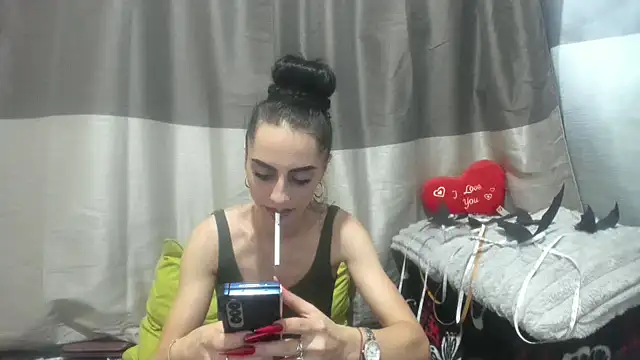 Snapshot of jessystarr chatting on November 9, 2025, 1:48 pm jessystarr online show from November 9, 2025, 1:48 pm