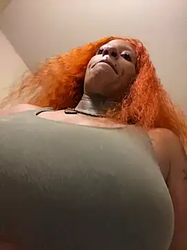 Snapshot of MzParker chatting on January 9, 2025, 4:28 pm MzParker online show from January 9, 2025, 4:28 pm