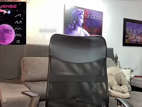 Snapshot of BenjaminCooperk chatting on March 6, 2025, 5:00 pm BenjaminCooperk online show from March 6, 2025, 5:00 pm