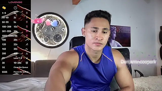 Snapshot of BenjaminCooperk chatting on October 4, 2025, 7:10 am BenjaminCooperk online show from October 4, 2025, 7:10 am