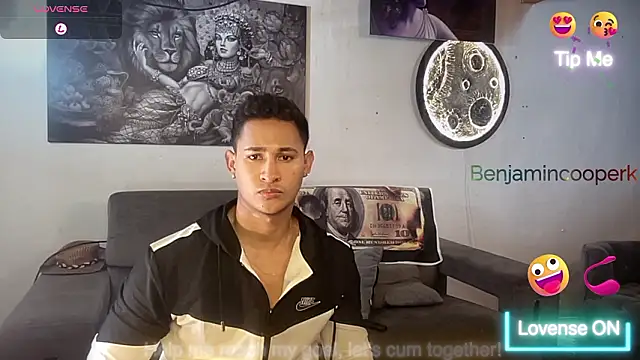 Snapshot of BenjaminCooperk chatting on March 10, 2026, 8:29 am BenjaminCooperk online show from March 10, 2026, 8:29 am