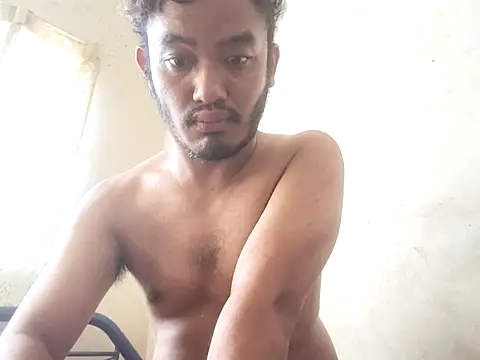 eizy2310 online show from December 7, 2024, 7:54 am