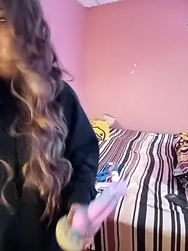 Snapshot of HorneyKitten chatting on December 3, 2025, 8:58 am HorneyKitten online show from December 3, 2025, 8:58 am