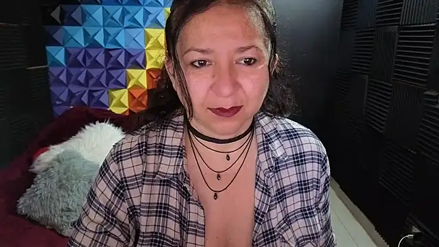 Snapshot of katifoxx chatting on December 2, 2025, 3:14 pm katifoxx online show from December 2, 2025, 3:14 pm