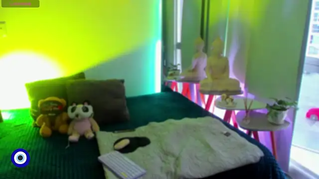 Snapshot of Angel_Peach chatting on February 11, 2026, 12:49 pm Angel Peach online show from February 11, 2026, 12:49 pm