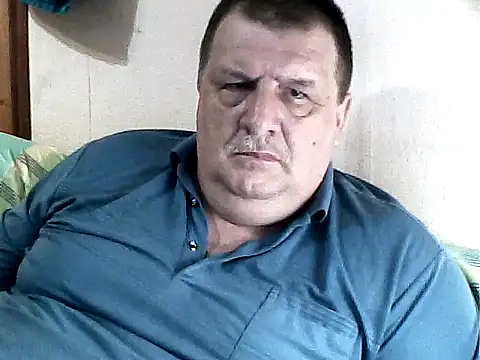 Vyrtous579 online show from April 18, 2026, 3:03 pm