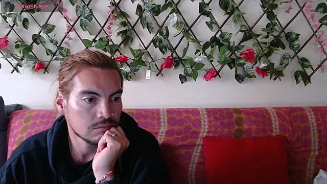 Jack Emily1 online show from April 19, 2026, 9:28 pm