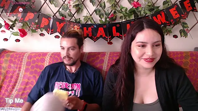 Snapshot of Jack_Emily1 chatting on October 27, 2025, 4:41 pm Jack Emily1 online show from October 27, 2025, 4:41 pm