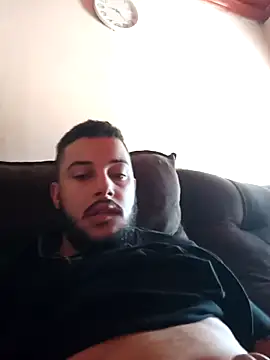 AzureKnee online show from February 6, 2026, 12:23 pm