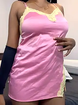 angelwavy online show from December 4, 2025, 12:31 am