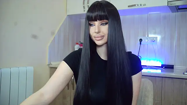 Snapshot of Lady_Joli chatting on August 6, 2026, 3:51 pm Lady Joli online show from August 6, 2026, 3:51 pm