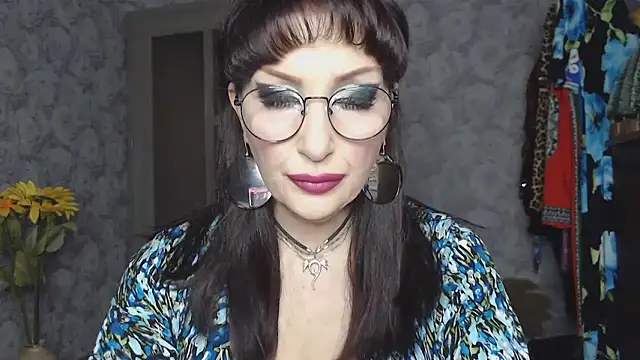 Aziza1 online show from March 29, 2026, 1:57 pm