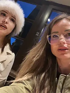 Etwas neugierig online show from March 10, 2026, 5:50 pm