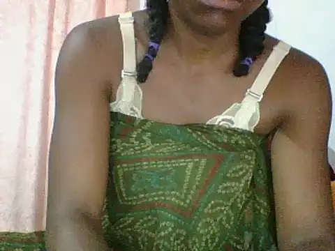 Hamie sexy online show from January 6, 2026, 1:37 pm