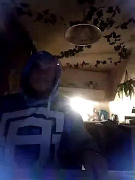 Snapshot of Sluchacze chatting on February 6, 2025, 4:10 am Sluchacze online show from February 6, 2025, 4:10 am