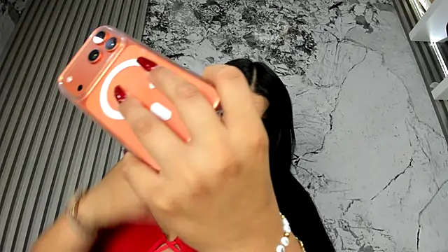 Snapshot of Loren_Baker chatting on December 3, 2025, 5:45 pm Loren Baker online show from December 3, 2025, 5:45 pm