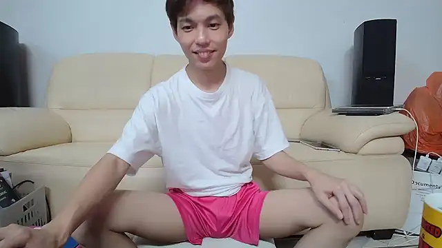 andrewooi online show from November 15, 2025, 11:36 am