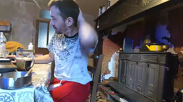 Snapshot of Ethangay chatting on December 3, 2025, 8:03 am Ethangay online show from December 3, 2025, 8:03 am