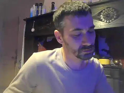 Snapshot of Ethangay chatting on December 4, 2025, 7:07 am Ethangay online show from December 4, 2025, 7:07 am