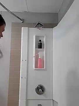 MaddyC6992 online show from January 26, 2025, 4:09 am