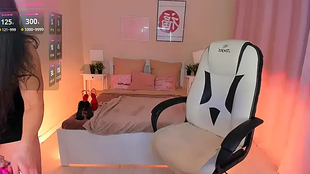 HelenaRegal online show from November 14, 2025, 1:59 pm