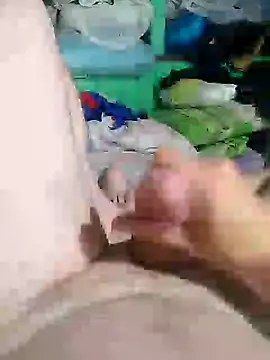 Snapshot of Alvaro2017 chatting on January 22, 2025, 4:33 pm Alvaro2017 online show from January 22, 2025, 4:33 pm