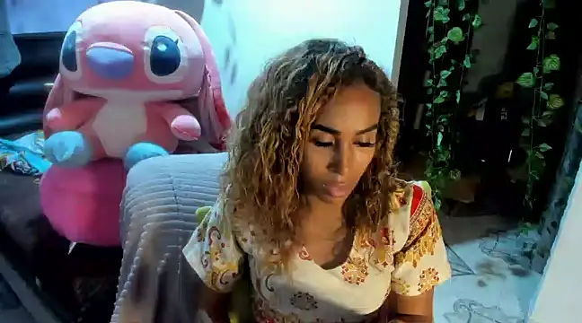 Snapshot of CarameloCeron chatting on January 20, 2025, 5:16 pm CarameloCeron online show from January 20, 2025, 5:16 pm