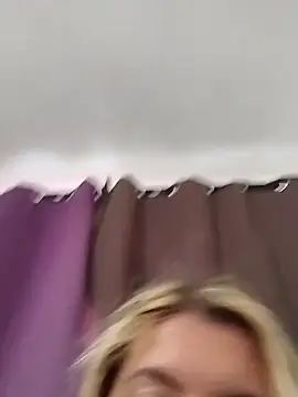 Mllesha74000 online show from February 26, 2026, 2:50 pm