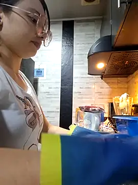 linda-schmidt online show from October 5, 2025, 8:32 pm