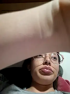 linda-schmidt online show from December 20, 2025, 3:09 am