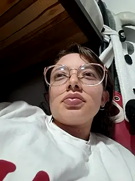 linda-schmidt online show from December 22, 2025, 12:55 am