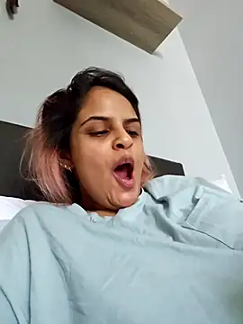 DirtySnowball69 online show from April 10, 2026, 7:26 am