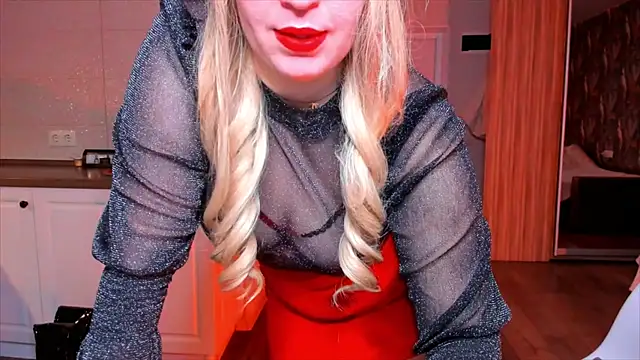 HotTiffani online show from February 12, 2026, 5:40 am