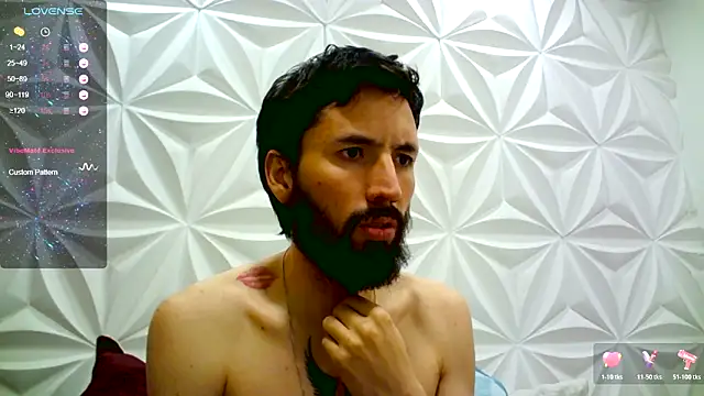 jerryandjessica online show from November 15, 2025, 11:31 pm