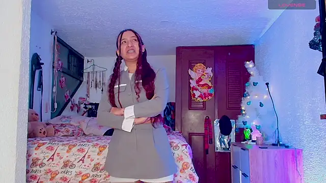 deepthroatlatina online show from December 17, 2025, 7:13 am