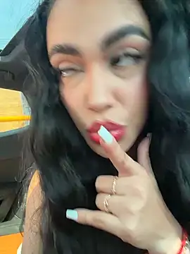 emma andrew1 online show from February 28, 2026, 4:28 pm