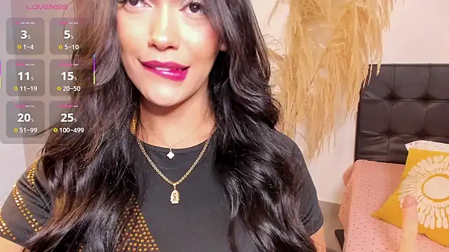 Snapshot of emma_andrew1 chatting on September 9, 2025, 2:04 pm emma andrew1 online show from September 9, 2025, 2:04 pm