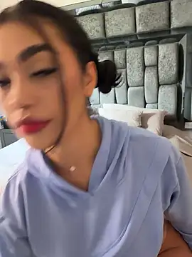 emma andrew1 online show from January 15, 2026, 4:32 pm