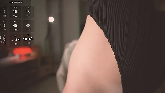 lanabosch online show from February 8, 2026, 3:15 am