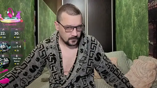 DanielOhCool online show from October 6, 2025, 7:09 am