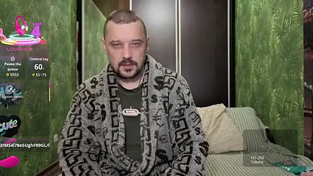 DanielOhCool online show from September 29, 2025, 7:37 am