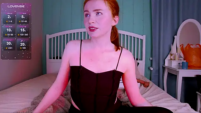 Snapshot of GingerArin chatting on November 3, 2025, 1:15 pm GingerArin online show from November 3, 2025, 1:15 pm