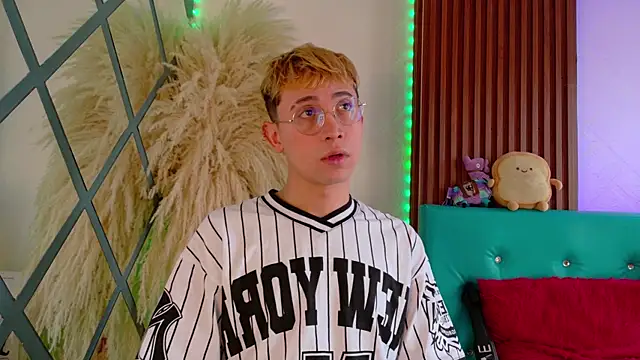 Chris Bennett online show from January 10, 2026, 1:17 pm