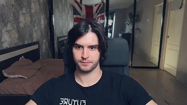 keanu reevez online show from October 16, 2025, 1:52 pm