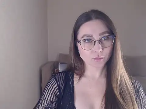 Snapshot of marishaarimova chatting on October 26, 2025, 3:56 pm marishaarimova online show from October 26, 2025, 3:56 pm